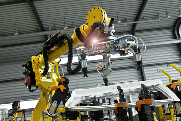 Együttműködő robotkarok | Automatizálás együttműködő robotokkal | UR